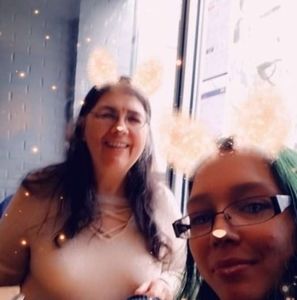 Meet your Posher, Brenda